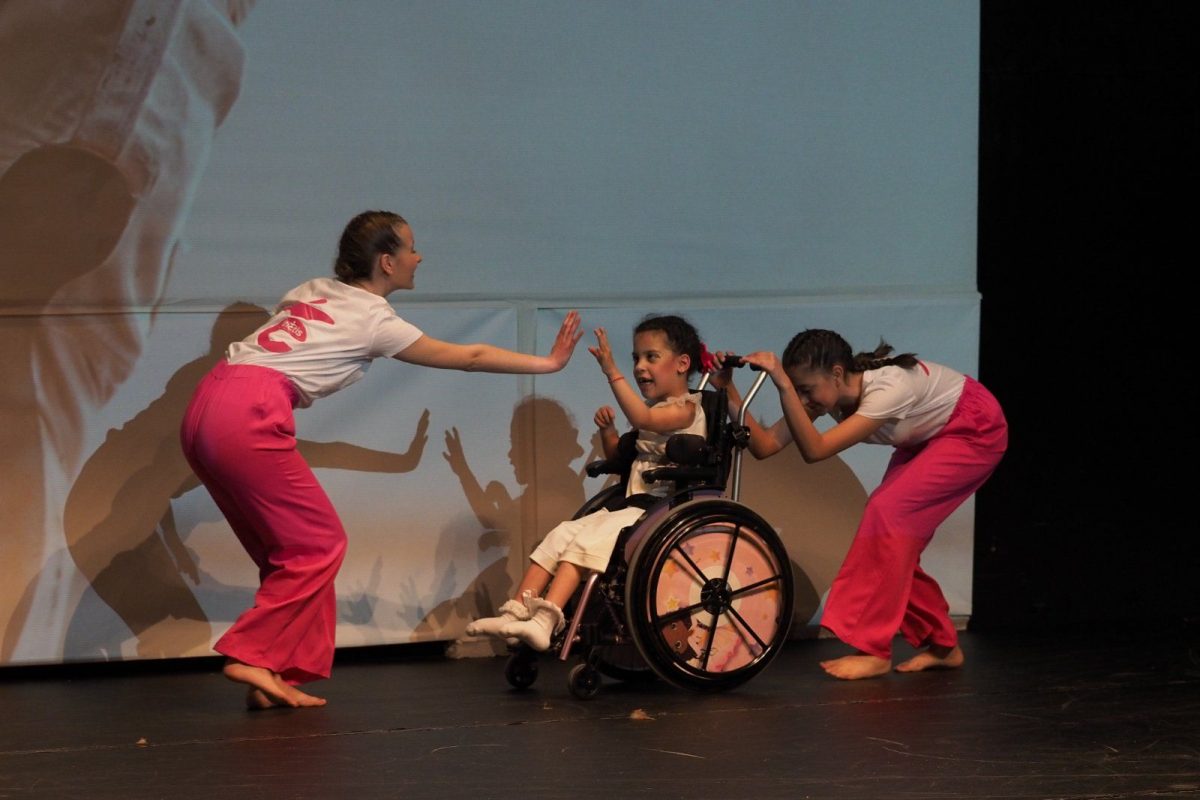 Χορευτική Ομάδα Θέτις: Η συμπερίληψη όχι μόνο στα λόγια (βίντεο)