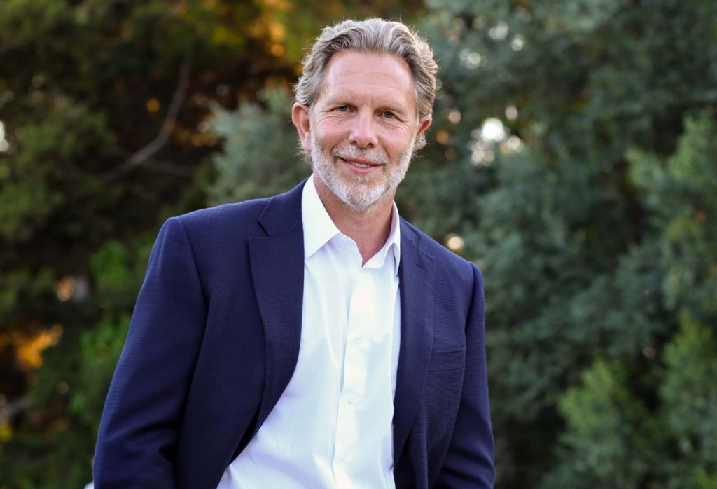 Παύλος Γερουλάνος στο Βήμα: «Η γνώση και η πείρα του ΠΑΣΟΚ θα συνδράμουν στον έλεγχο της εξουσίας»