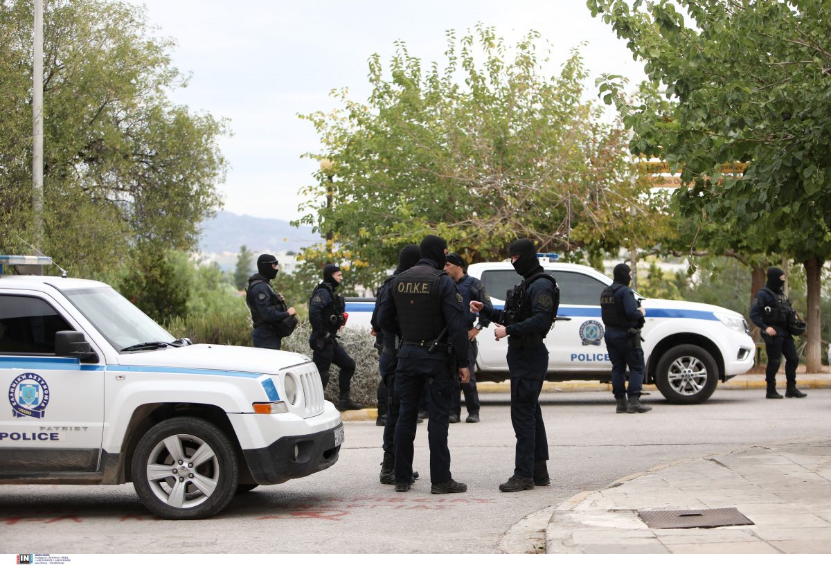 Πολυτεχνειούπολη: Τραυματίας ένα αστυνομικός μετά από επεισόδια