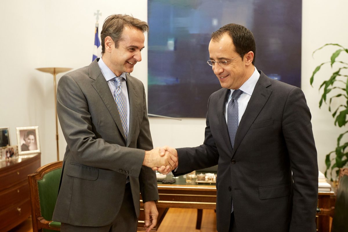 Εκλογές 2023: Συγχαρητήρια από τον Χριστοδουλίδη στον Μητσοτάκη