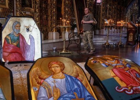 Η Ορθόδοξη Εκκλησία της Ουκρανίας αλλάζει ημερολόγιο – Αποστασιοποίηση από τη Ρωσία