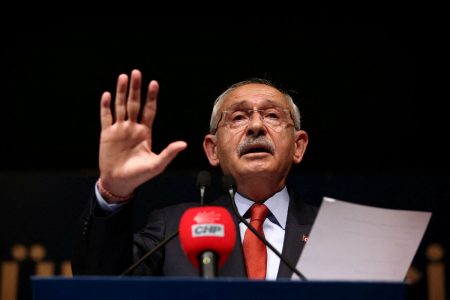 Τουρκία: Ο Κιλιτσντάρογλου αποκαλεί τον Ερντογάν «απατεώνα» – Μηνύσεις για βίντεο προπαγάνδας