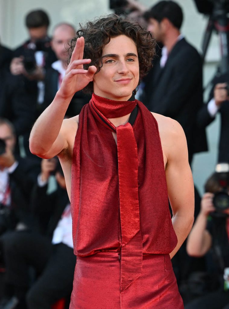 Ο χαμαιλέων Τιμοτέ Σαλαμέ