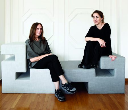 Νταϊάννα Καρβούνη – Βίβιαν Φίλιππα: «Εικονογραφούμε τοπία ψυχικά»