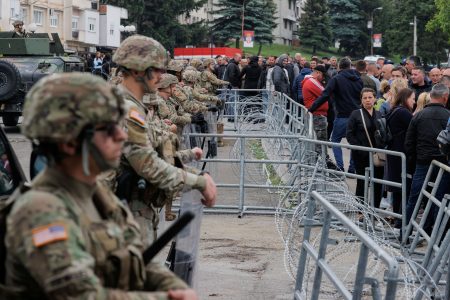 Ένταση στο βόρειο Κόσοβο – Παρεμβάσεις ΕΕ και ΗΠΑ για αποκλιμάκωση