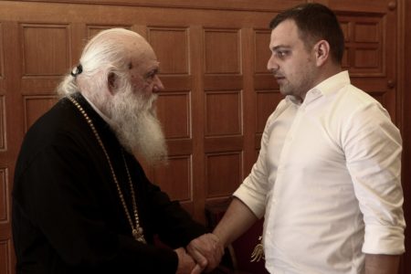 Φρέντι Μπελέρης: Ο αρχιεπίσκοπος Ιερώνυμος συναντήθηκε με τον γιο του