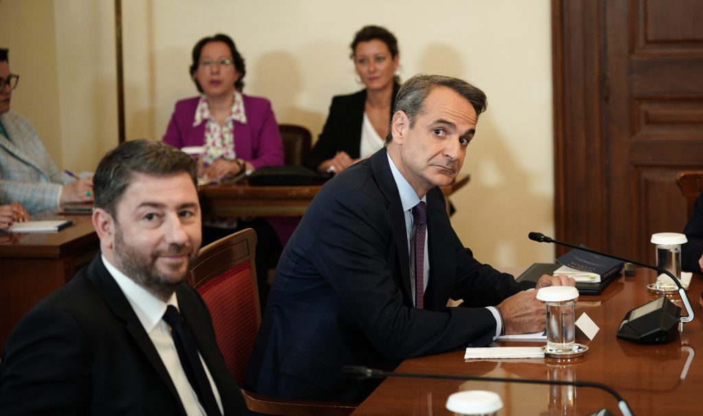 Νίκος Ανδρουλάκης: Γιατί στρέφει το όπλο του κατά του Κ. Μητσοτάκη – Το μήνυμα στο ΠαΣοΚ