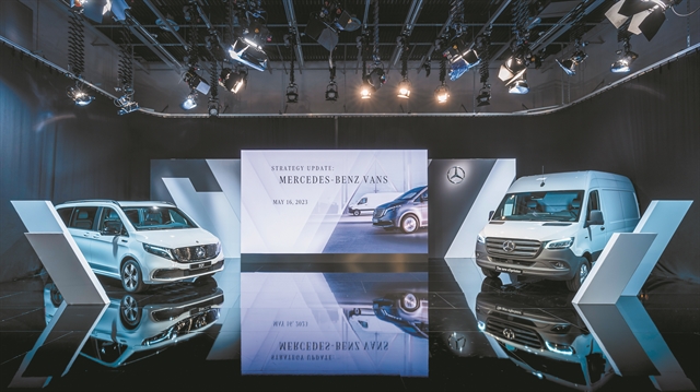 Σε διπλό ταμπλό