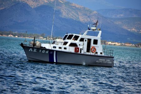 Χίος: Σύγκρουση φορτηγών πλοίων
