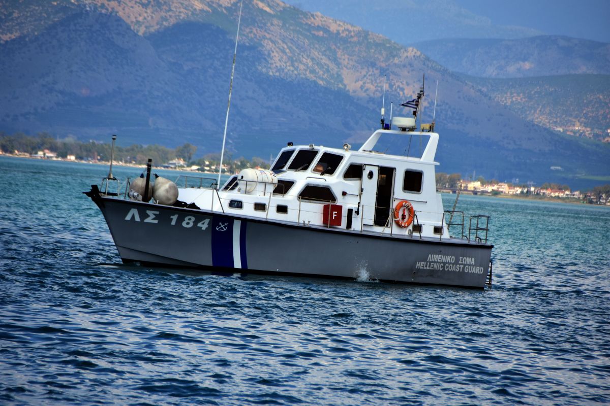 Χίος: Σύγκρουση φορτηγών πλοίων