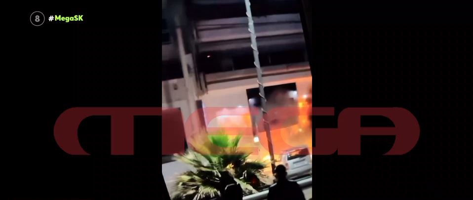 Αλιμος: Μεγάλη φωτιά σε κατάστημα στη Λεωφ. Ποσειδώνος – Η στιγμή του εμπρησμού