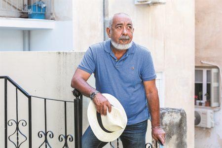 Λεονάρδο Παδούρα: «Καθήκον του συγγραφέα είναι να διασώζει τη μνήμη»