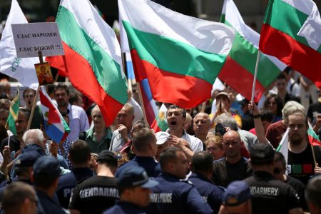 Βουλγαρία: Αποκτά φιλοευρωπαϊκή κυβέρνηση έπειτα από αδιέξοδο δύο και πλέον ετών