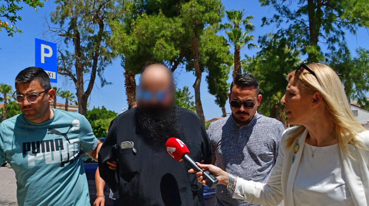 Αρχιμανδρίτης έστειλε άσεμνο βίντεο σε ανήλικο – Τι ισχυρίζεται ότι συνέβη