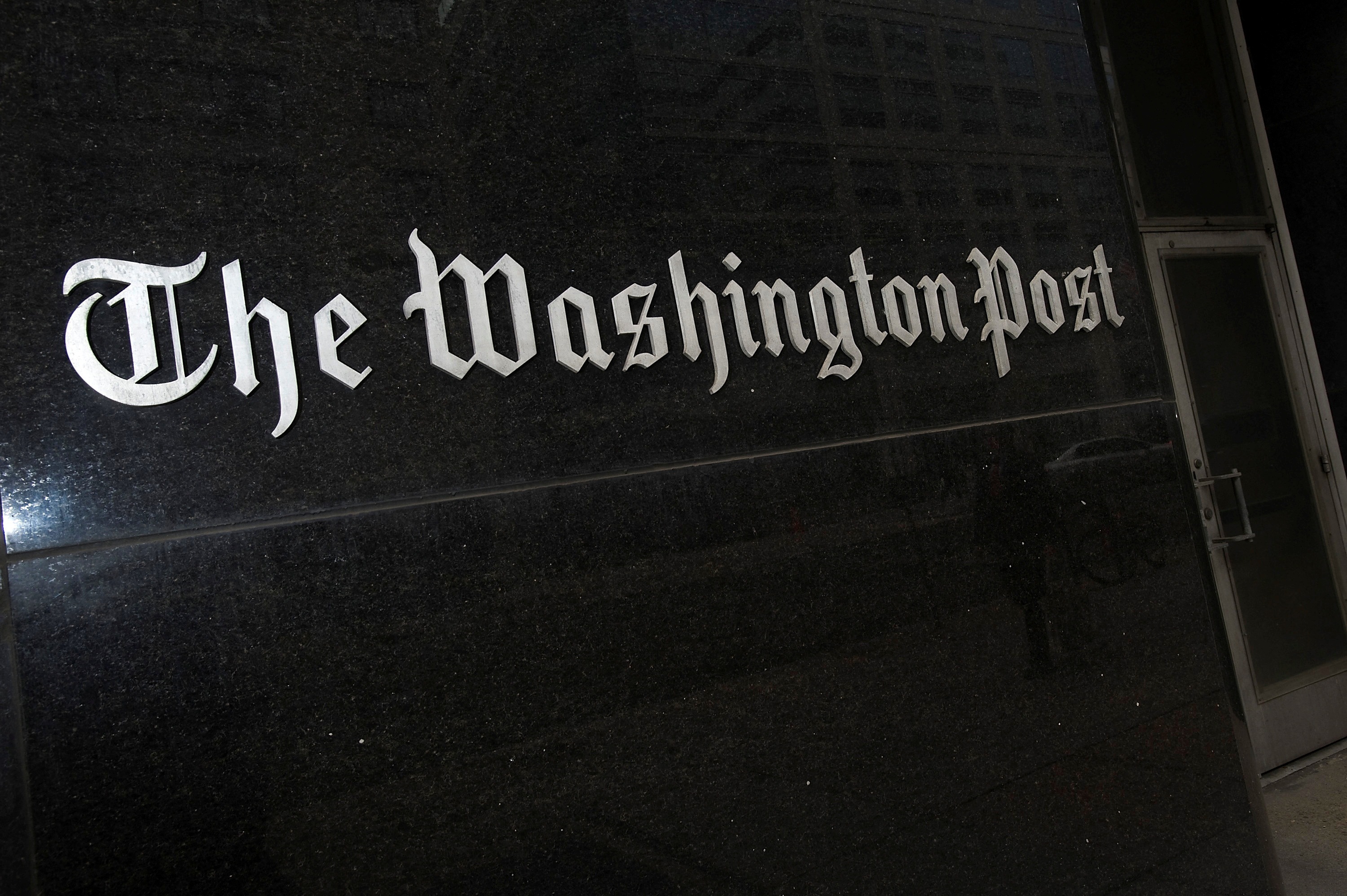 Washington Post: Ο εκδότης και CEO Φρεντ Ράιαν αποχωρεί έπειτα από 9 χρόνια