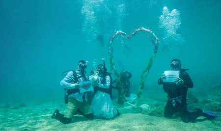 Αλόννησος: Ιδανικός τόπος για υποβρύχιους γάμους