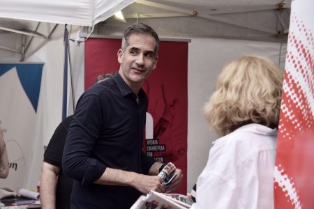 Εκλογές 2023 – Μπακογιάννης: Όποιο κόμμα παραβαίνει τον κανονισμό καθαριότητας θα δέχεται πρόστιμο