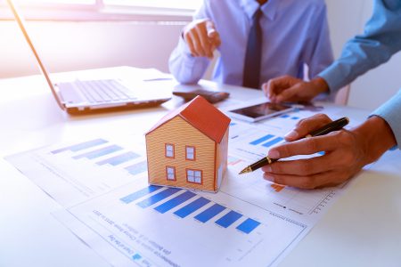 Real Estate: Σενάρια για μεγάλη συγχώνευση που θα ταρακουνήσει την αγορά