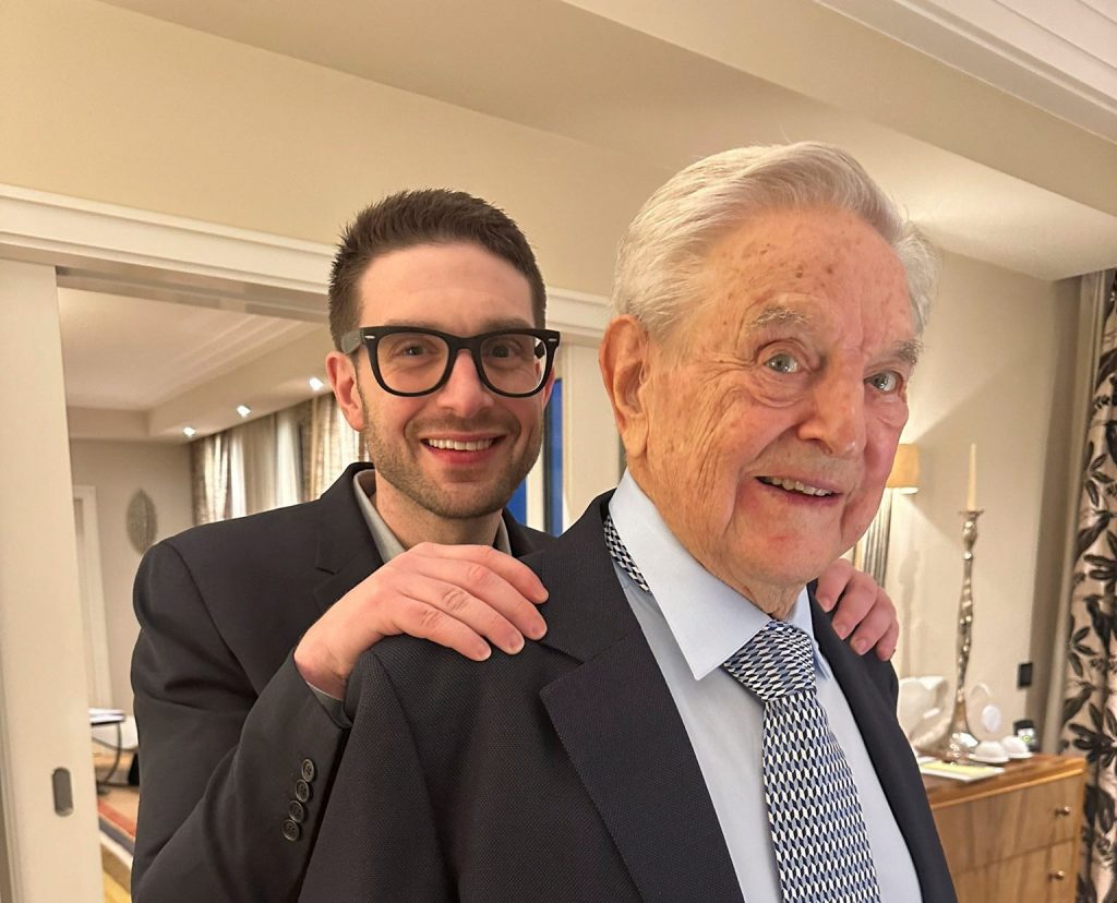 Άλεξ Σόρος: Το Succession στην πραγματική Wall Street – Πώς το underdog κατέκτησε τον θρόνο