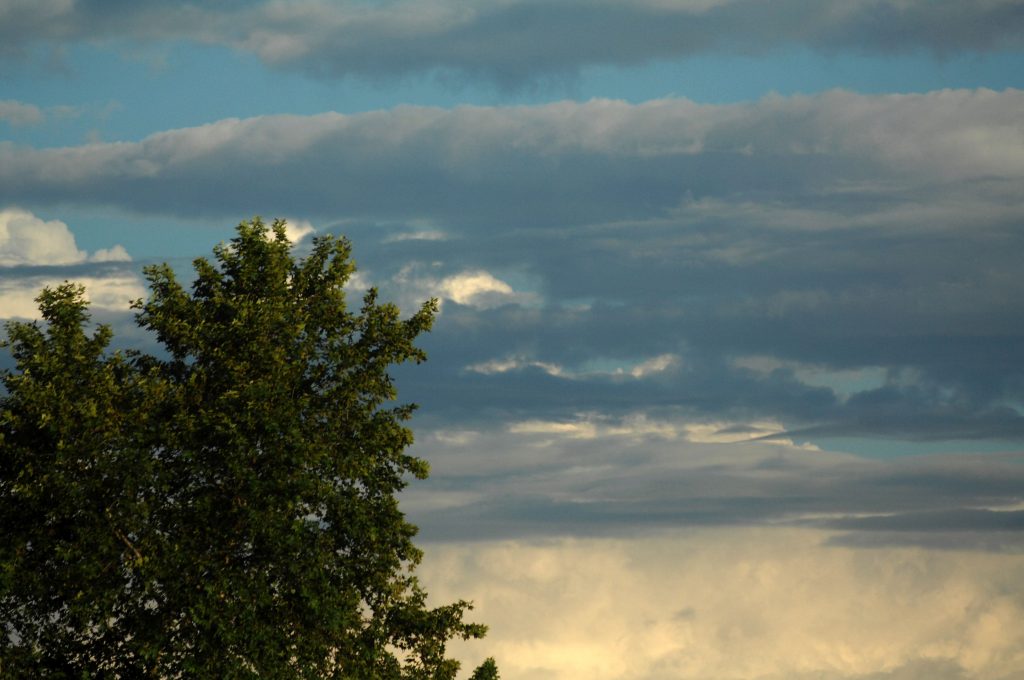 Καιρός: Άστατος με τοπικές βροχές – Η πρόγνωση της Χριστίνας Ρήγου