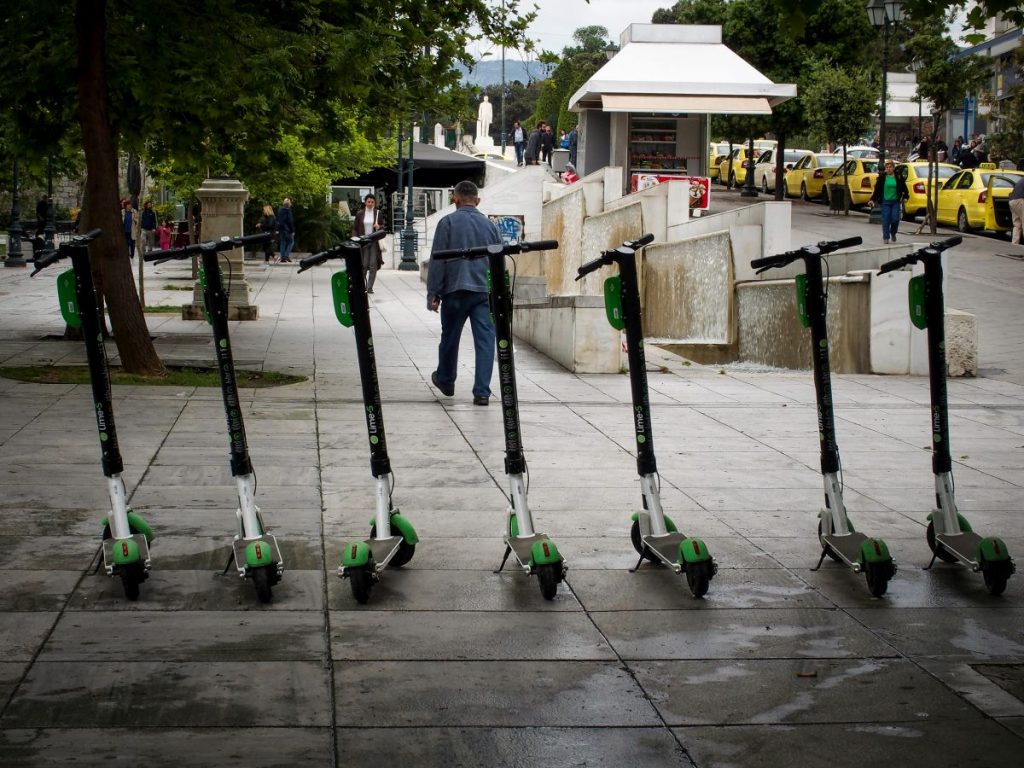 Καλαμάτα: Aισιοδοξία για τον 15χρονο που τραυματίστηκε με το πατίνι