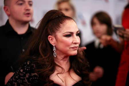 Gloria Estefan: Η πρώτη Λατίνα τραγουδοποιός στο Hall of Fame