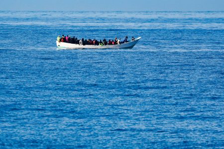 Νόμιμες οδοί για το άσυλο