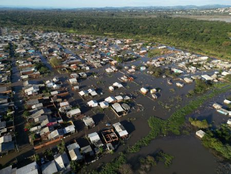Βραζιλία: 13 νεκροί από κυκλώνα – Χωρίς ρεύμα 84.000 άνθρωποι