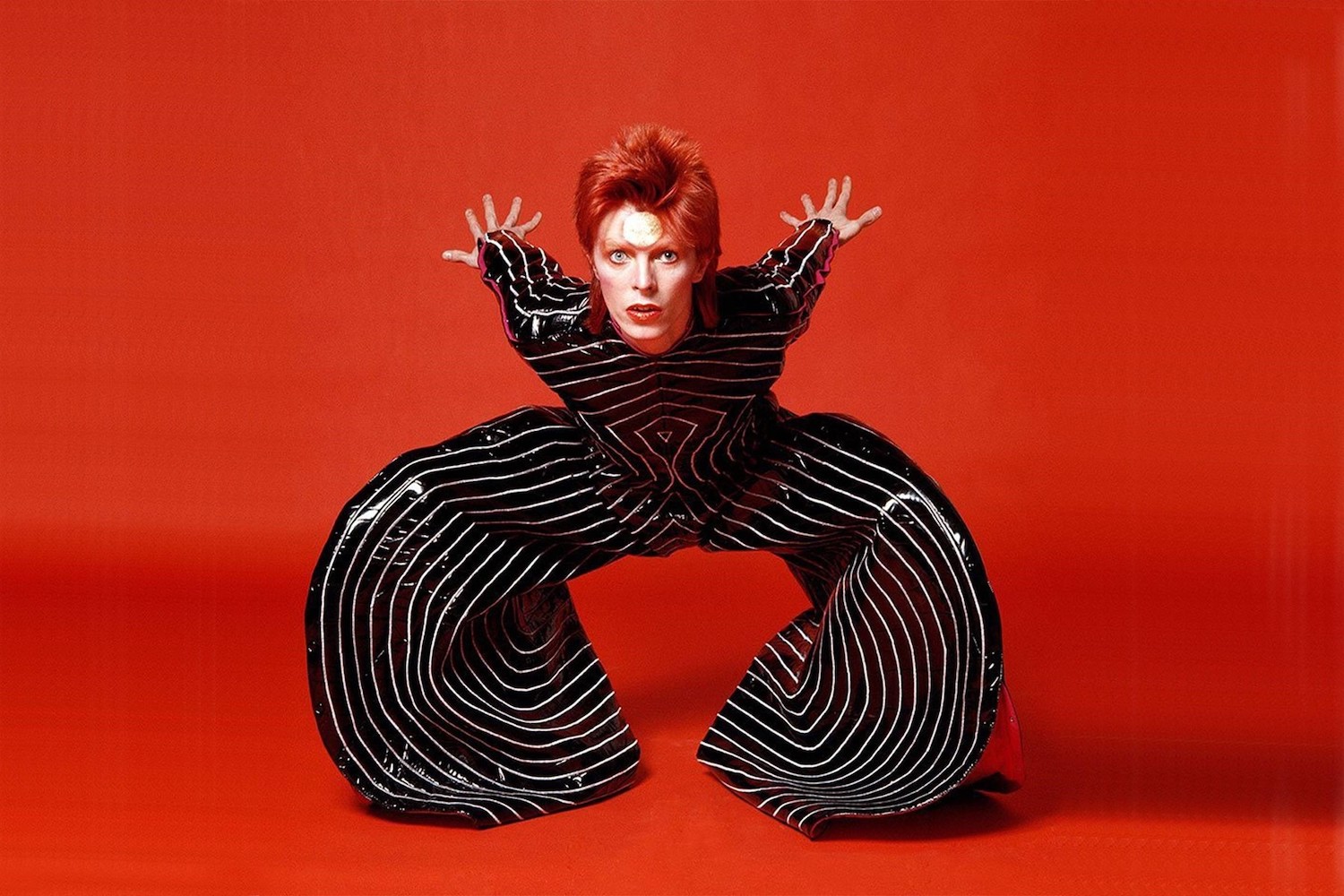 Ziggy Stardust: Η ταινία του David Bowie επιστρέφει στις αίθουσες
