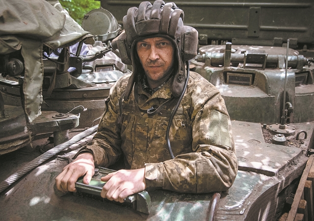 Τρίτη και δεκατρείς