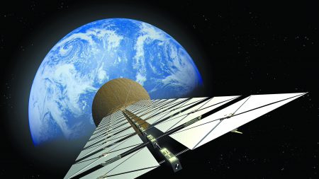 Φωτοβολταϊκά στο Διάστημα – Δορυφόρος «έστειλε» για πρώτη φορά ενέργεια στη Γη