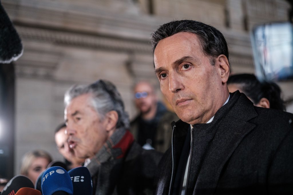 Qatargate – Δημητρακόπουλος: «Έσκασε μία “βόμβα” στις Βρυξέλλες»