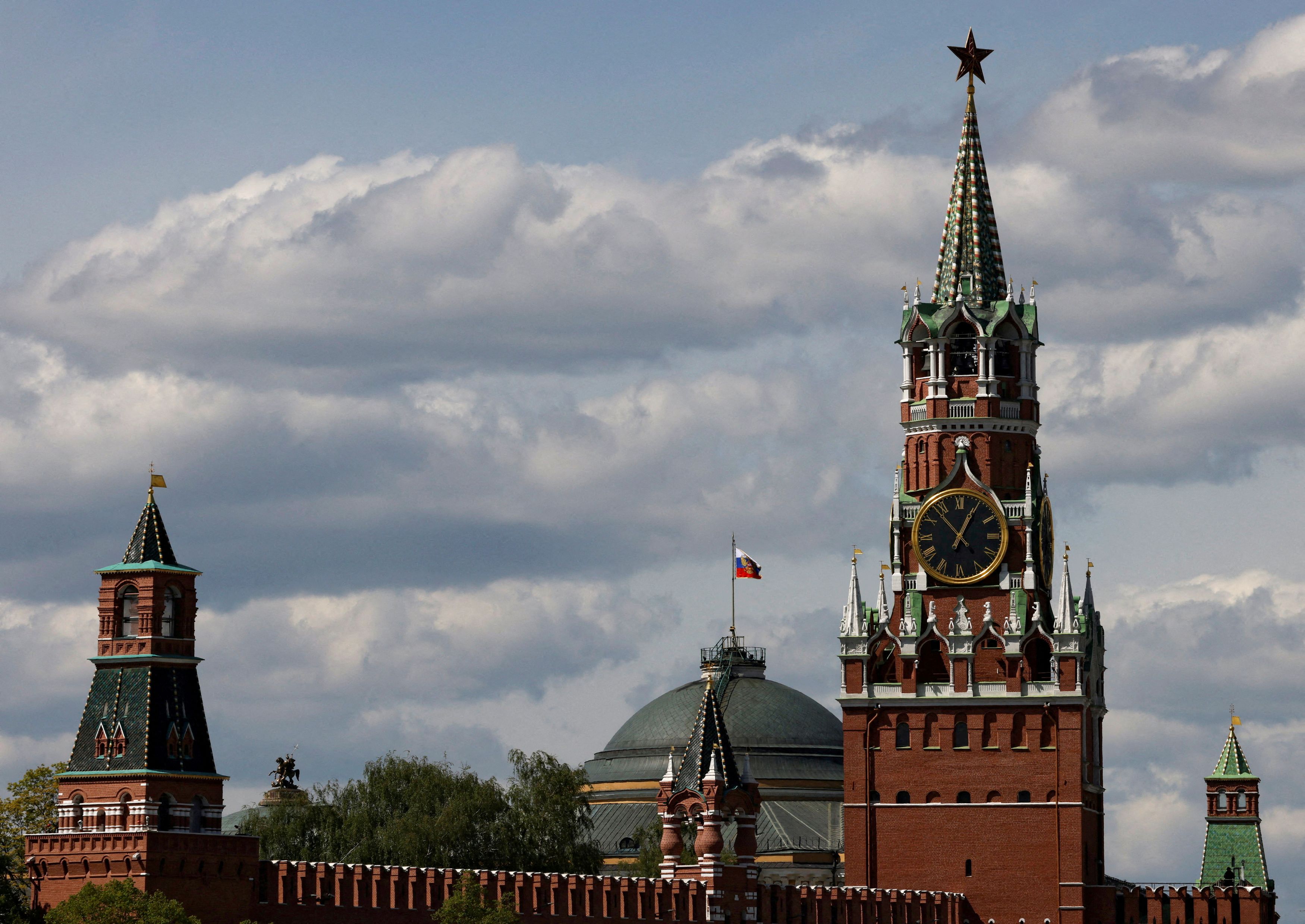Ρωσία: Απαντά στις κυρώσεις της ΕΕ – Σε ποιους απαγορεύει την είσοδο στη χώρα