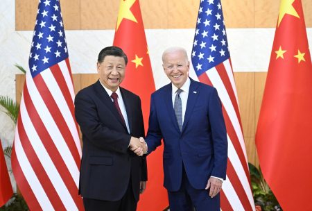 Μπάιντεν: Δεν υπονομεύτηκαν οι σχέσεις ΗΠΑ – Κίνας από τον χαρακτηρισμό «δικτάτορας»