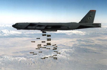Στη Σουηδία για πρώτη φορά τα στρατηγικά βομβαρδιστικά των ΗΠΑ