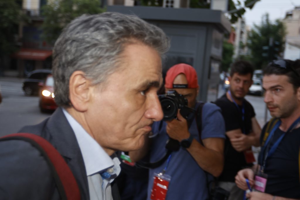 Τσακαλώτος: «Μεγάλη ήττα για τον ΣΥΡΙΖΑ, είμαι σίγουρος ότι και ο Αλέξης θα αναστοχαστεί»