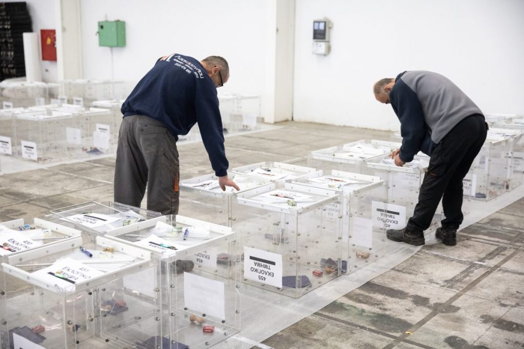 Οι άδειες κάλπες