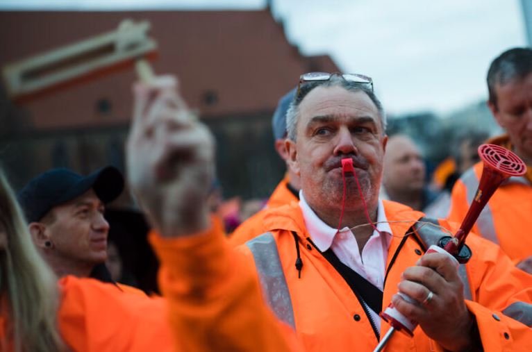 Γερμανία: 48ωρη απεργία από τους εργαζόμενους στις αποθήκες της Amazon
