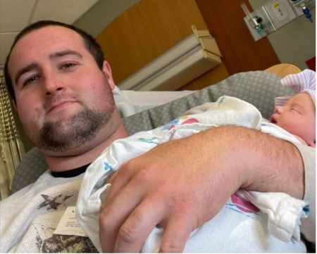 Νέα Υόρκη: Στόχευσε με βαλλίστρα τη γυναίκα του, σκότωσε τη νεογέννητη κόρη τους