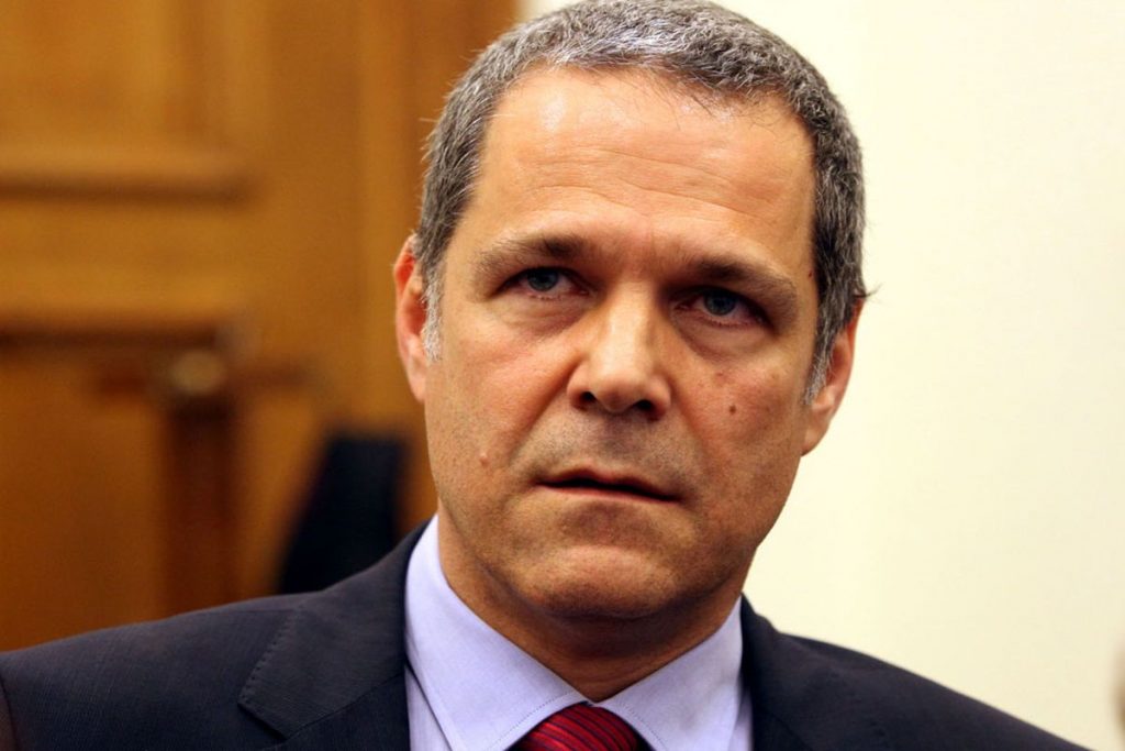 Τζήμερος: Άγαμος και άτεκνος (και άνδρας να ήταν) Υπουργός Οικογένειας είναι λάθος