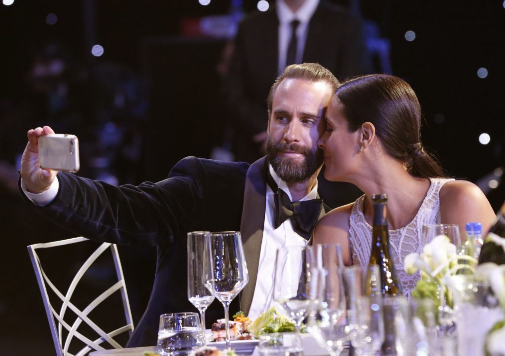 Τζόζεφ Φάινς: Αποκαλύψεις για Χάρβεΐ Γουάινστιν – Η πρόταση σε δωμάτιο ξενοδοχείου και οι απειλές