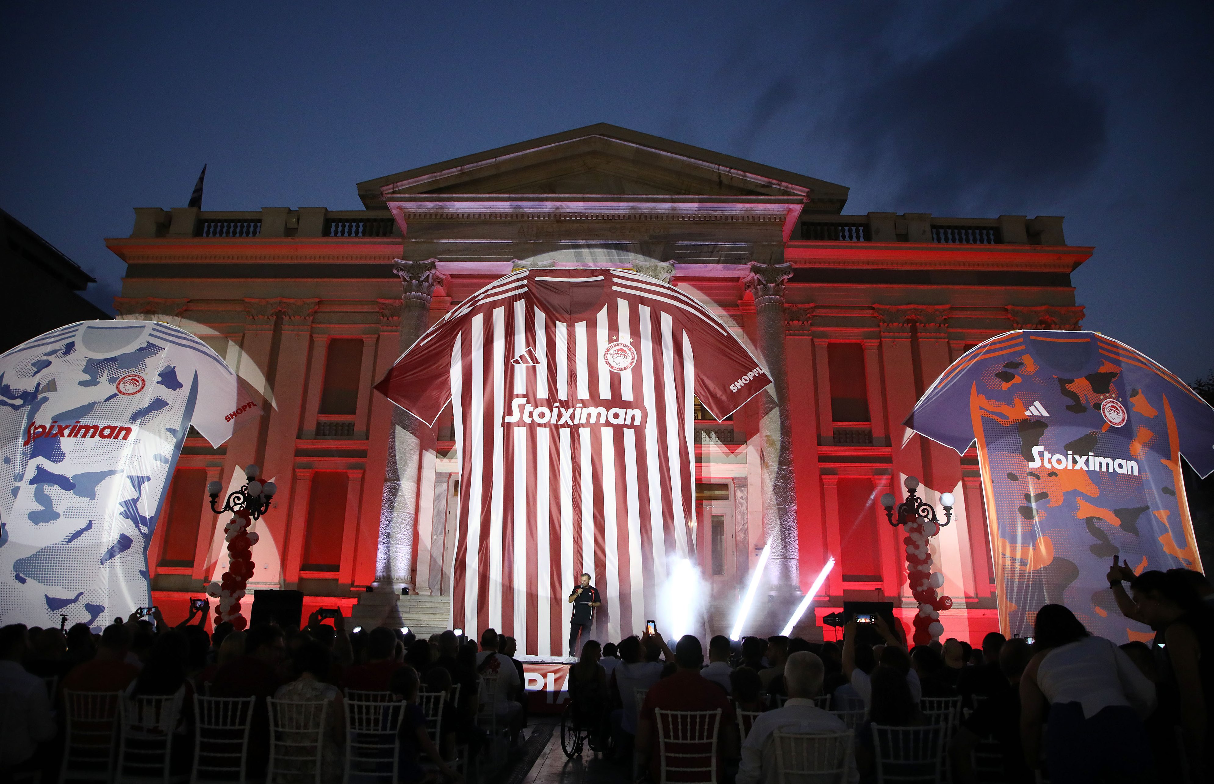 Ολυμπιακός: Αυτές είναι οι νέες εμφανίσεις των ερυθρόλευκων – Δείτε φωτογραφίες