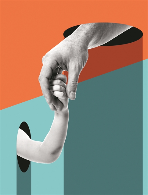 Η ελληνική οικογένεια γέννησε… υπουργείο