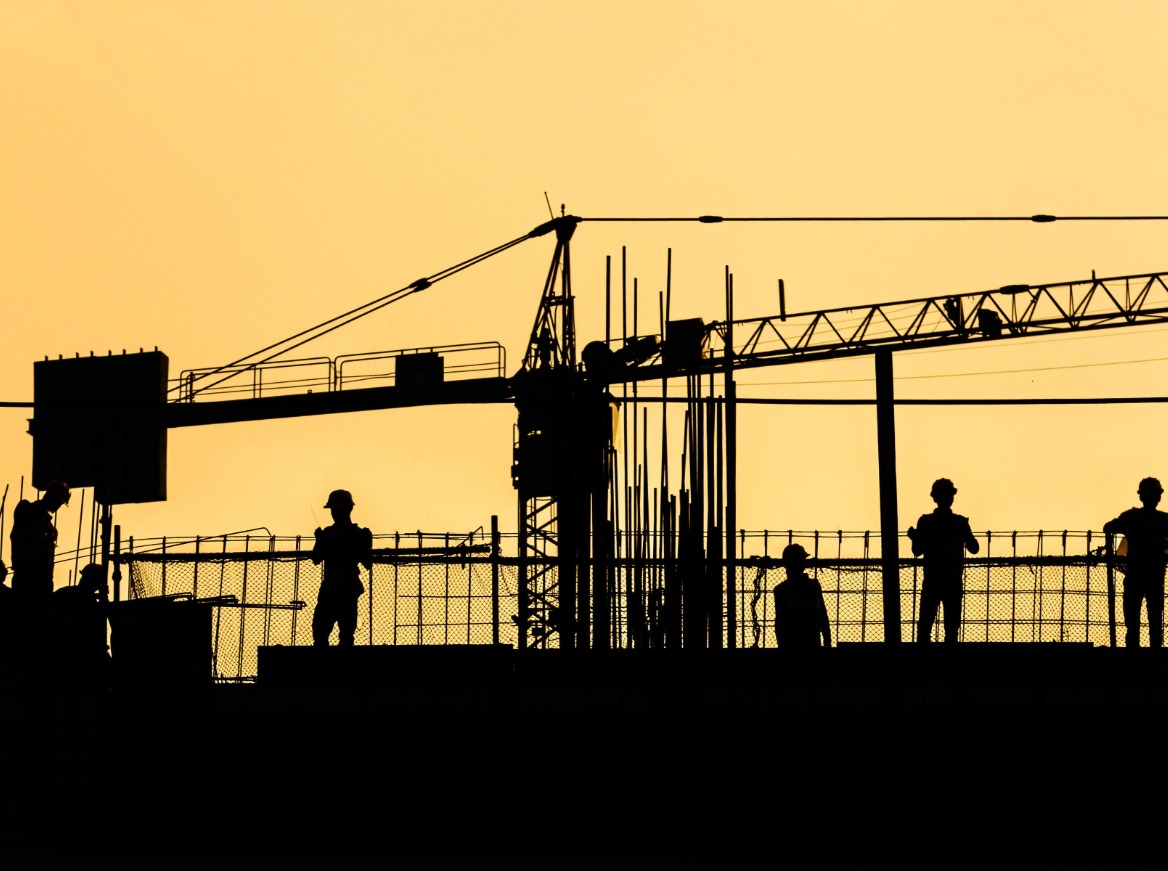 Δημόσια έργα: Γιατί αργούν και «κόστιζουν ο κούκος αηδόνι»