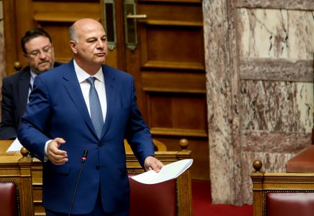 ΝΔ: Νέος κοινοβουλευτικός εκπρόσωπος ο Κώστας Τσιάρας