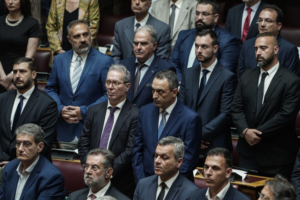 Σπαρτιάτες: Αδειασμα Στίγκα σε βουλευτή που στήριξε τον Κασιδιάρη Σπαρτιάτες: Αδειασμα Στίγκα σε βουλευτή που στήριξε τον Κασιδιάρη