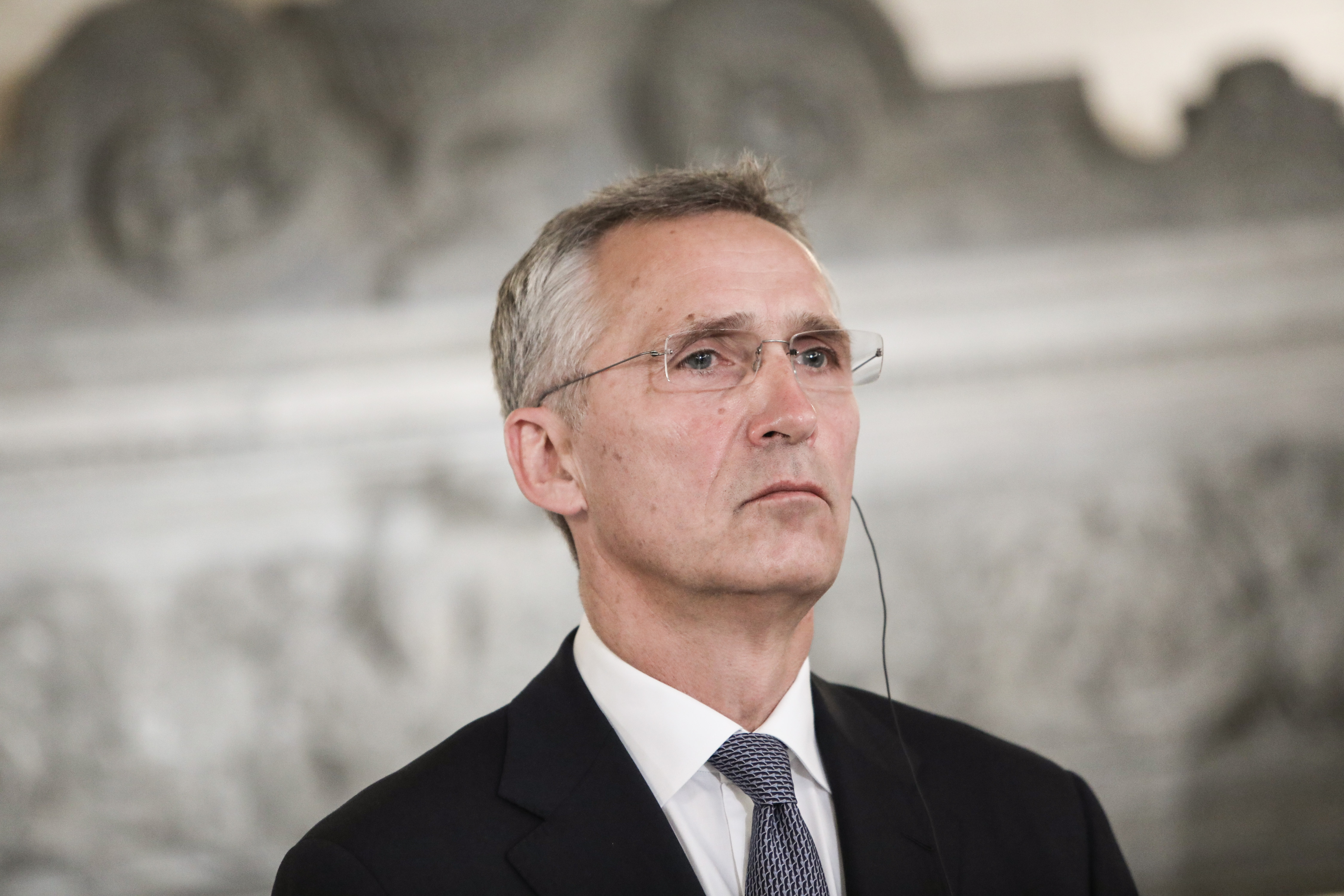 Παρατείνεται για έναν χρόνο η θητεία του Γενς Στόλτενμπεργκ στο ΝΑΤΟ