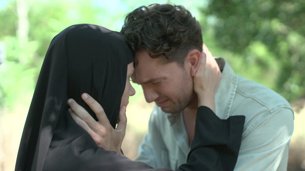 Συγκλονιστικές εξελίξεις στο επόμενο επεισόδιο της σειράς «Μαύρο Ρόδο»