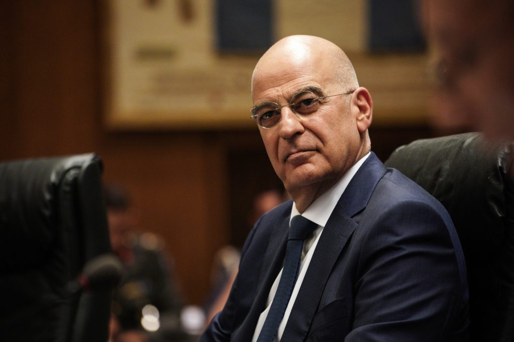 Τηλεφωνική επικοινωνία Δένδια με Γκιουλέρ – Συμφωνία για συνάντηση στο Βίλνιους