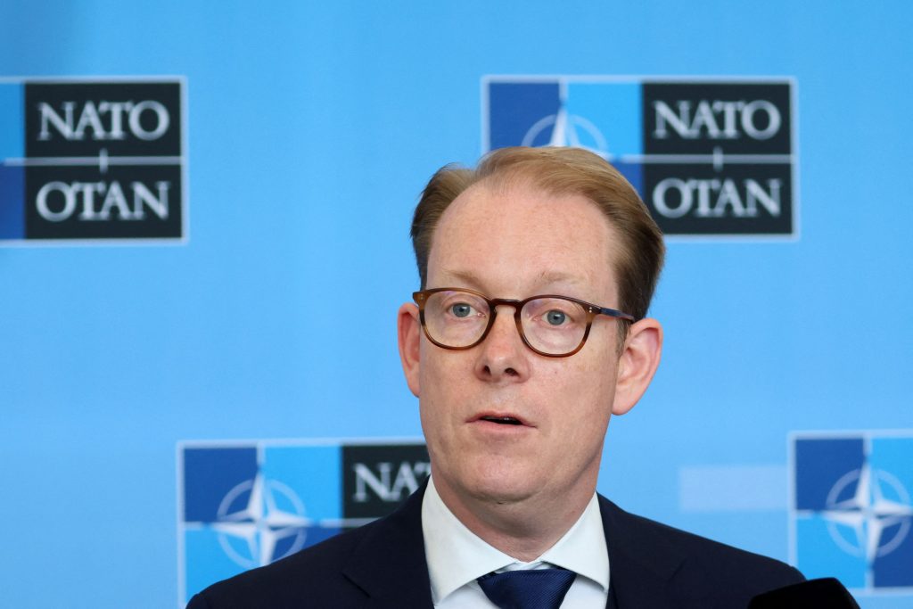 Ένταξη της Σουηδίας στο ΝΑΤΟ: «Πράσινο φως» ανάβει η Τουρκία